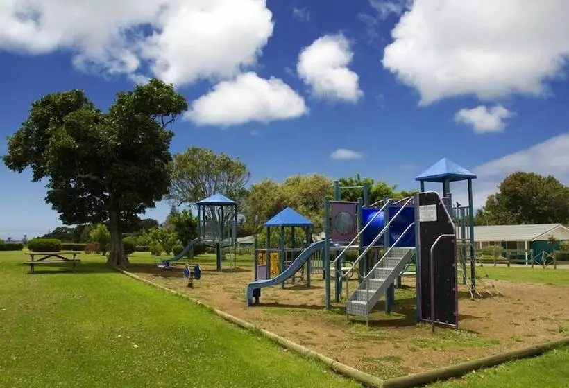 هتل Aloha Apartments