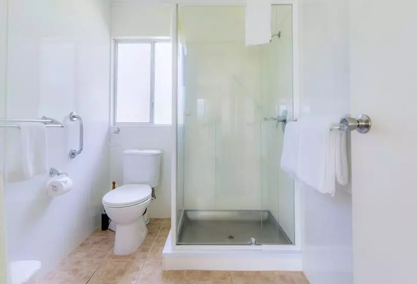 هتل Aloha Apartments