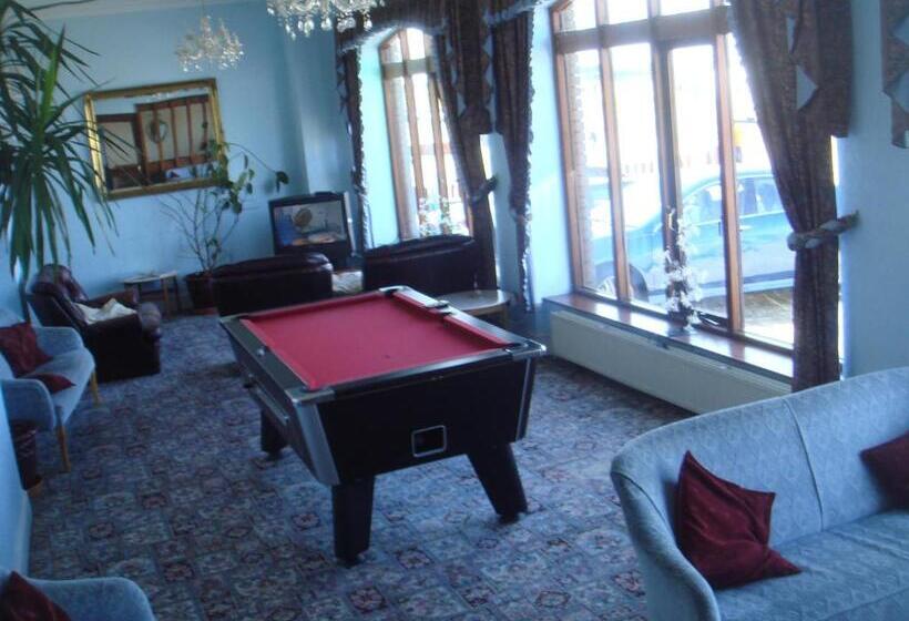 בית מלון כפרי Athol Blackpool