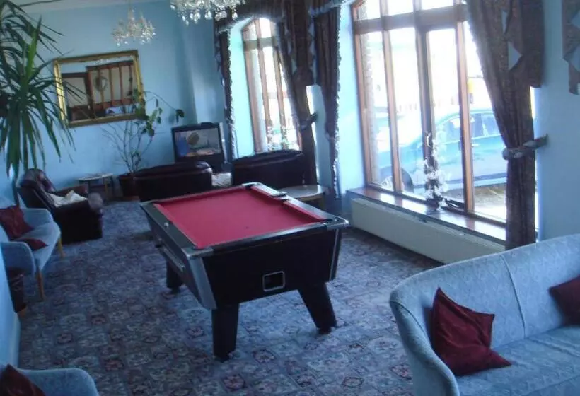 Отель Athol Blackpool