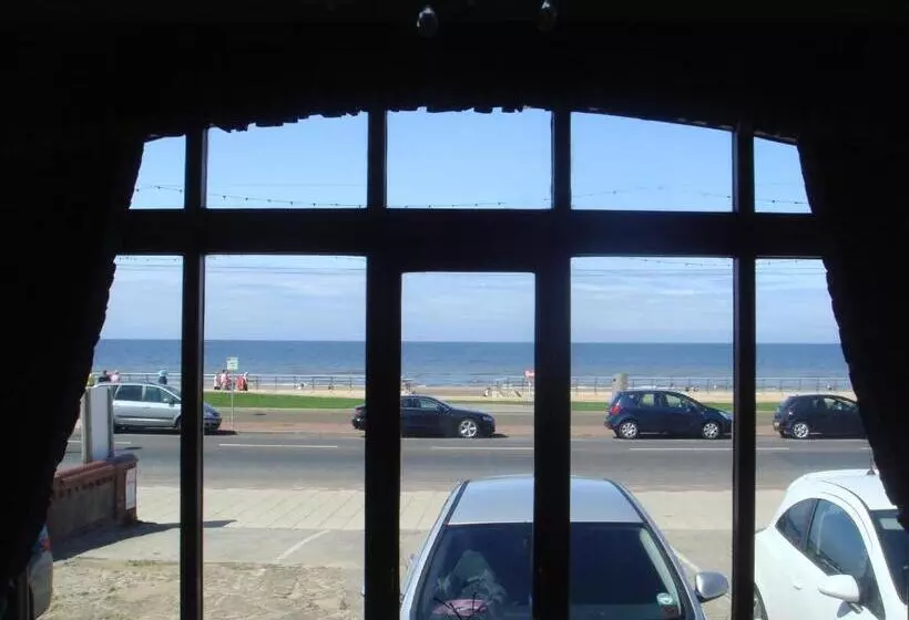 Отель Athol Blackpool