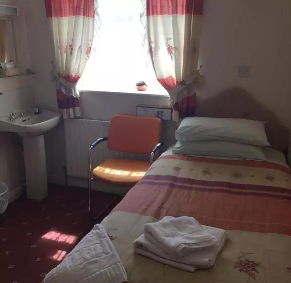 Отель Athol Blackpool