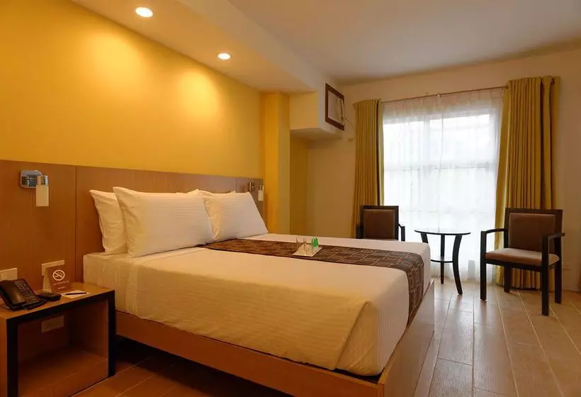 酒店 Aurum One Makati