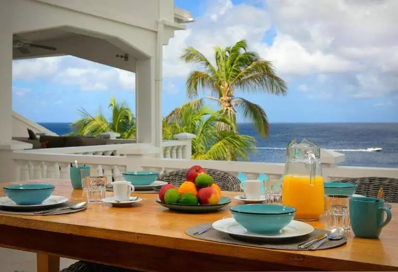 هتل Belmar Oceanfront Apartments