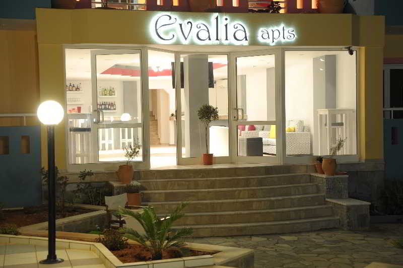 בית מלון כפרי Evalia Apartments