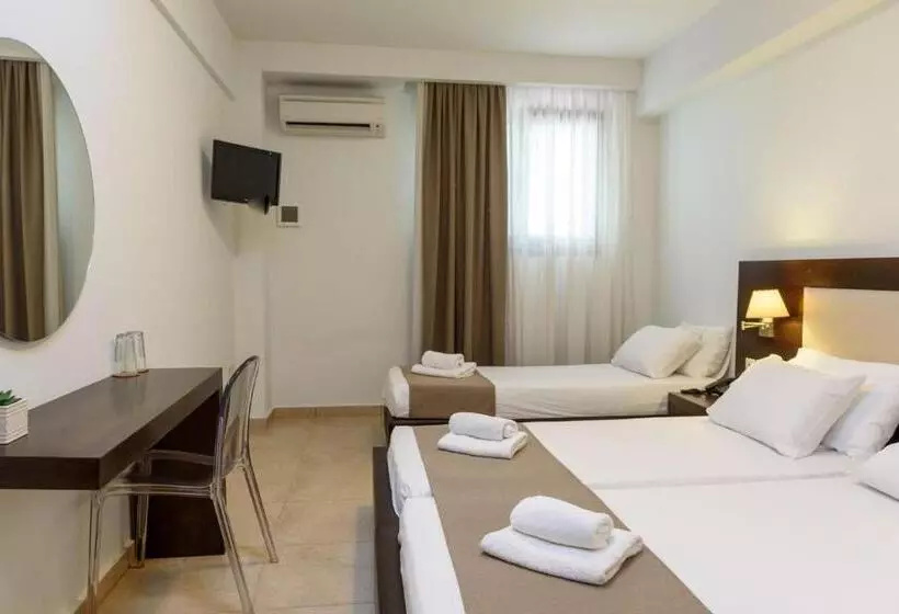 ホテル Giannoulis