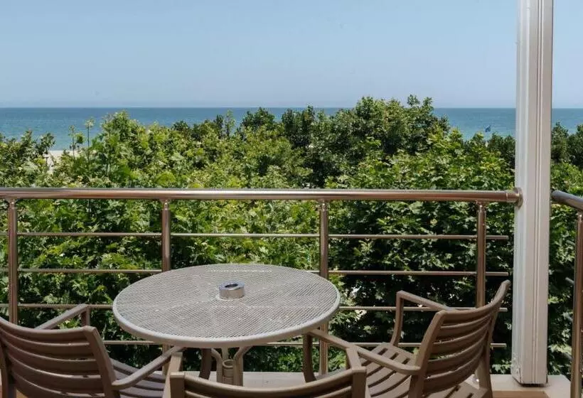 ホテル Giannoulis