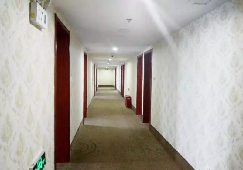 酒店 Greentree Inn Jiangsu Changzhou Jinghu High Speed Rail North Station Business