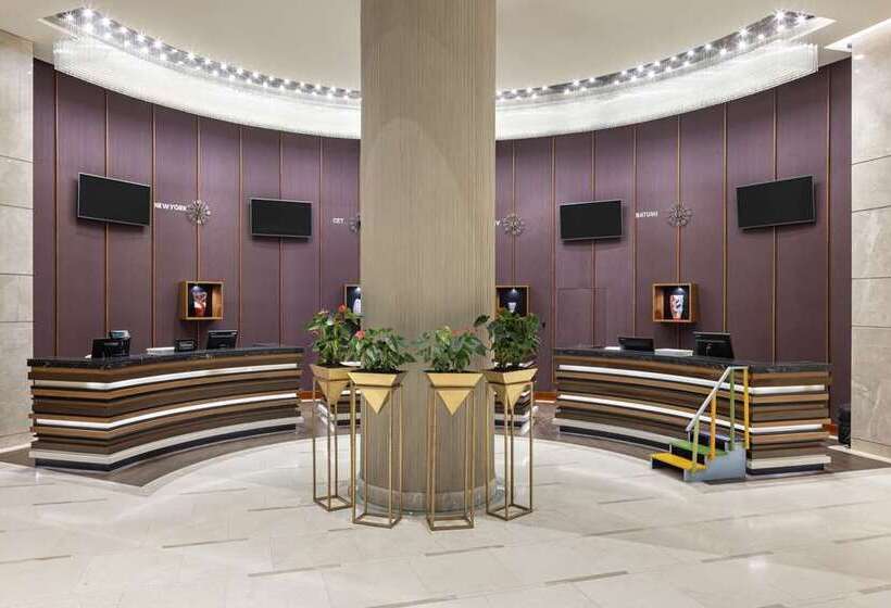 هتل Hilton Batumi