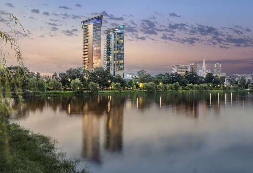 هتل Hilton Batumi