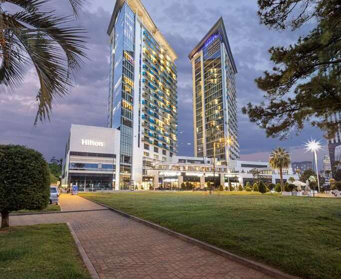 هتل Hilton Batumi