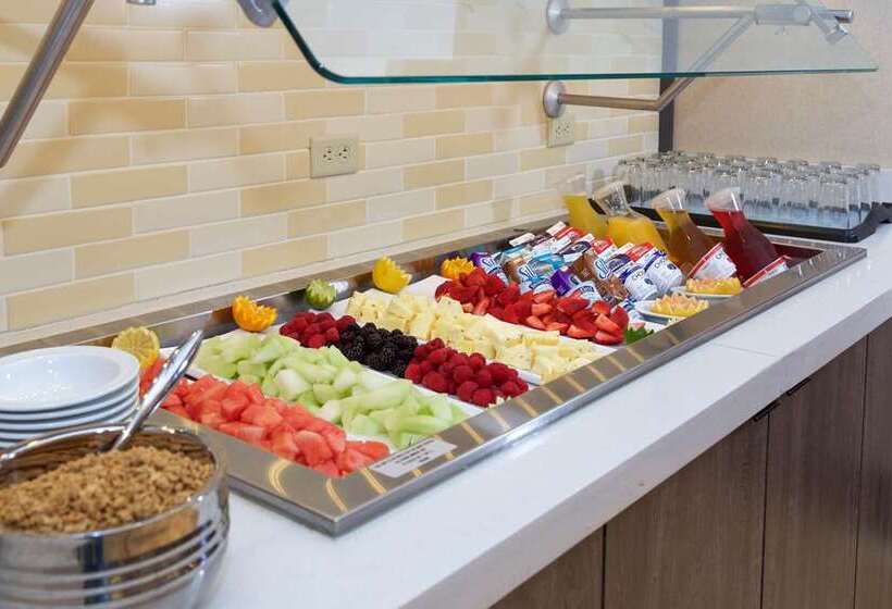 בית מלון כפרי Hilton Garden Inn Burlingtondowntown