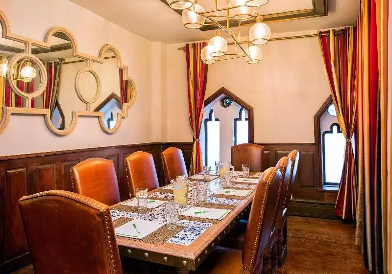 هتل Holiday Inn Manhattan Financial District, An Ihg