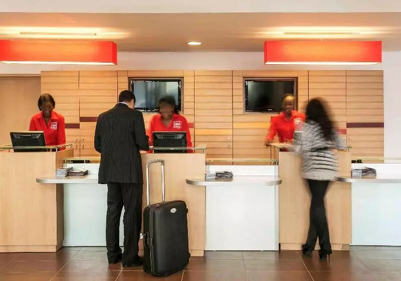 هتل Ibis Lagos Ikeja