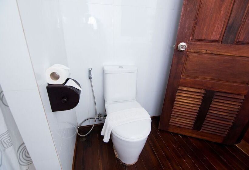 هتل Luang Prabang Legend