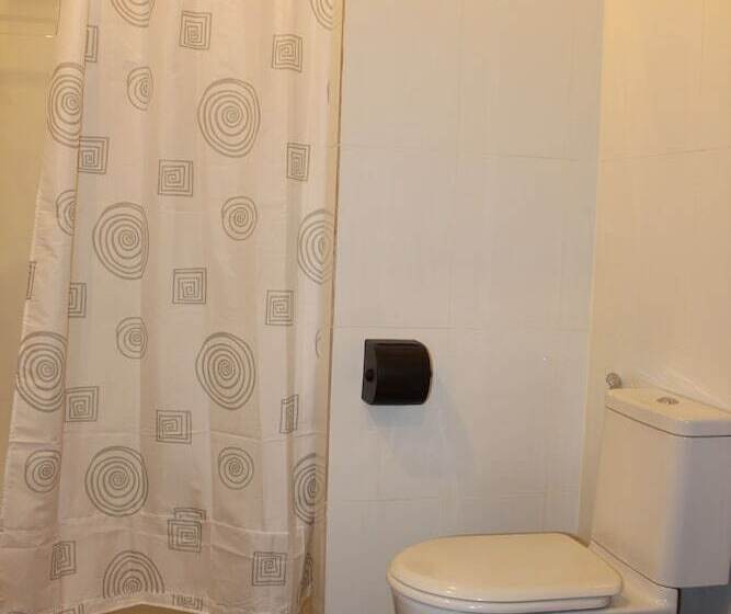 هتل Luang Prabang Legend