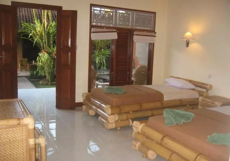 בית מלון כפרי Nick's Homestay