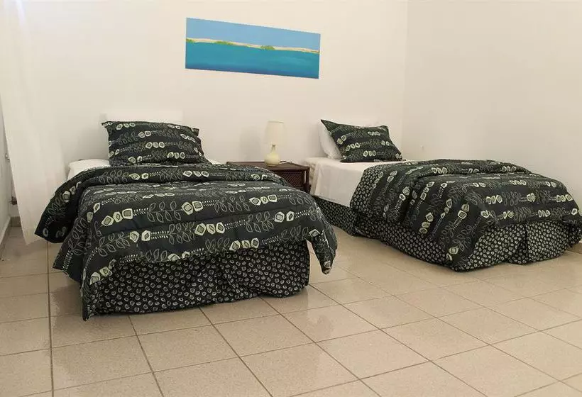 Отель Portobello Apartments