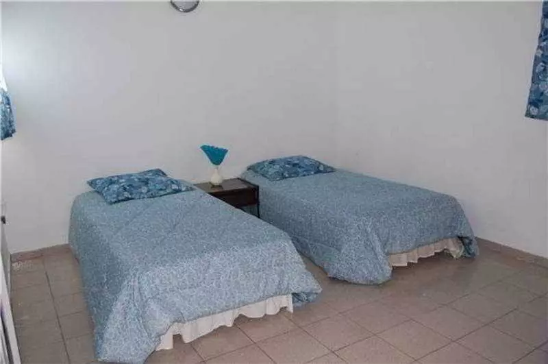 Отель Portobello Apartments