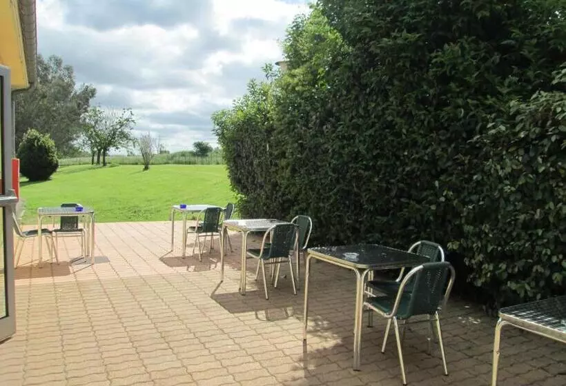 בית מלון כפרי Restaurant Du Lac  Agen