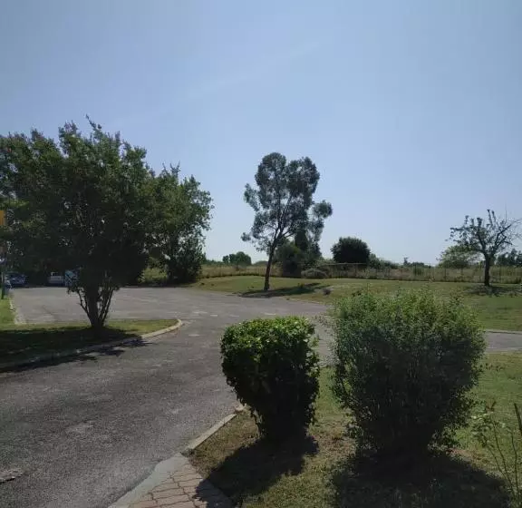 בית מלון כפרי Restaurant Du Lac  Agen