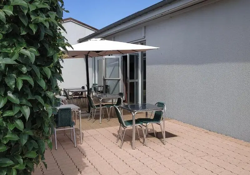 Hotelli Restaurant Du Lac  Agen