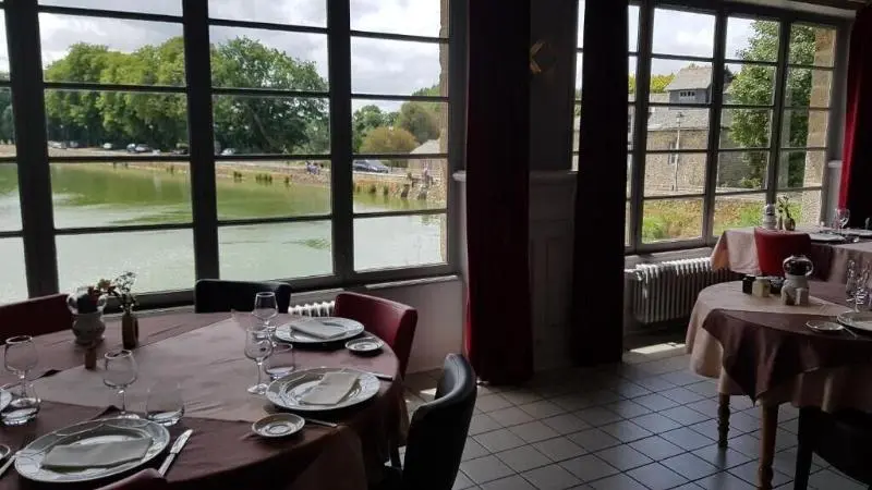 Hotelli Restaurant Du Lac  Agen