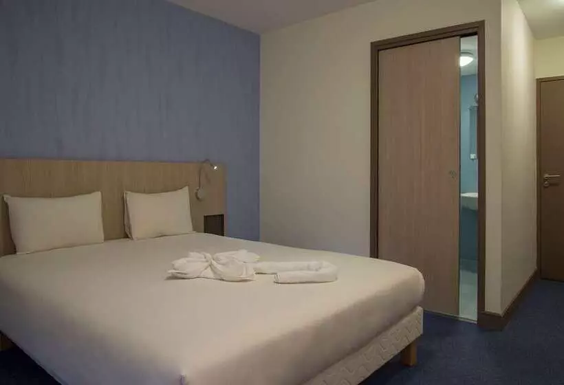 هتل The Originals Access, Hôtel Cholet Gare