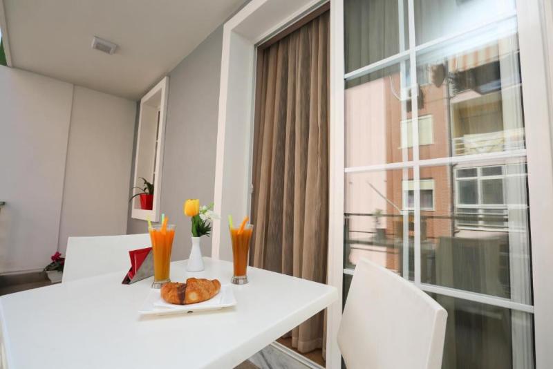 בית מלון כפרי Vila Verde City Center