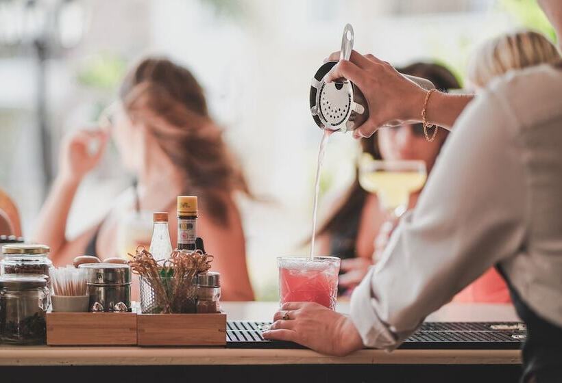 Отель Zeus Village Resort   Adults Only