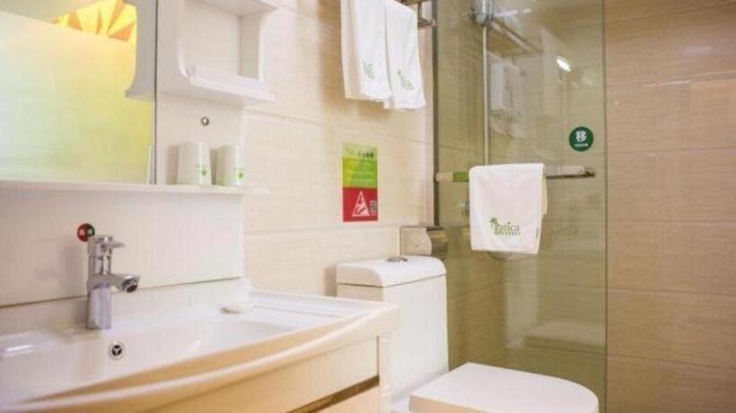 Vatica Hotel Nantong Rugao Port