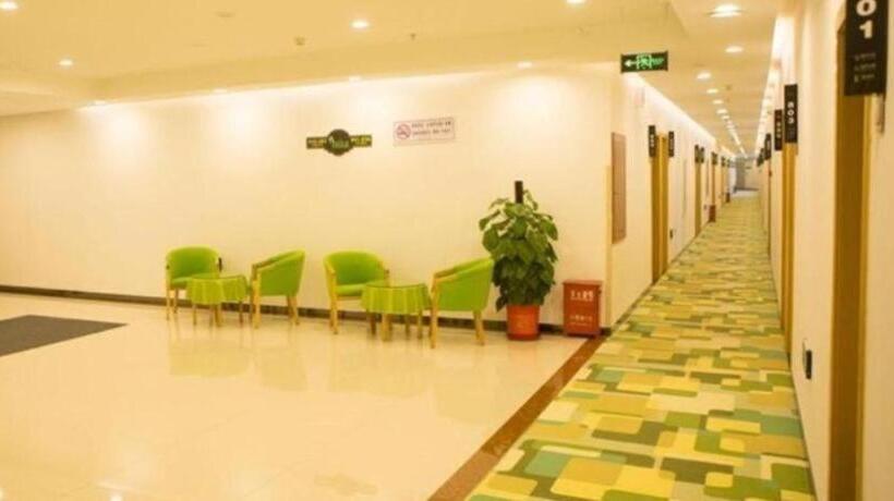 Vatica Hotel Nantong Rugao Port