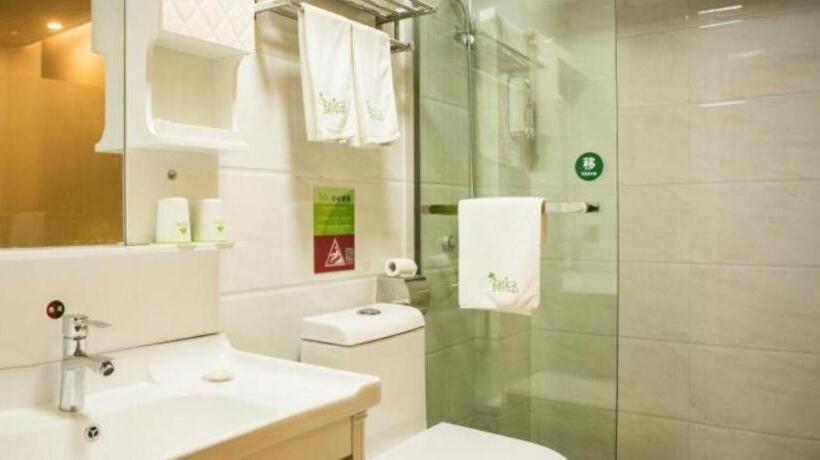 Vatica Hotel Nantong Rugao Port