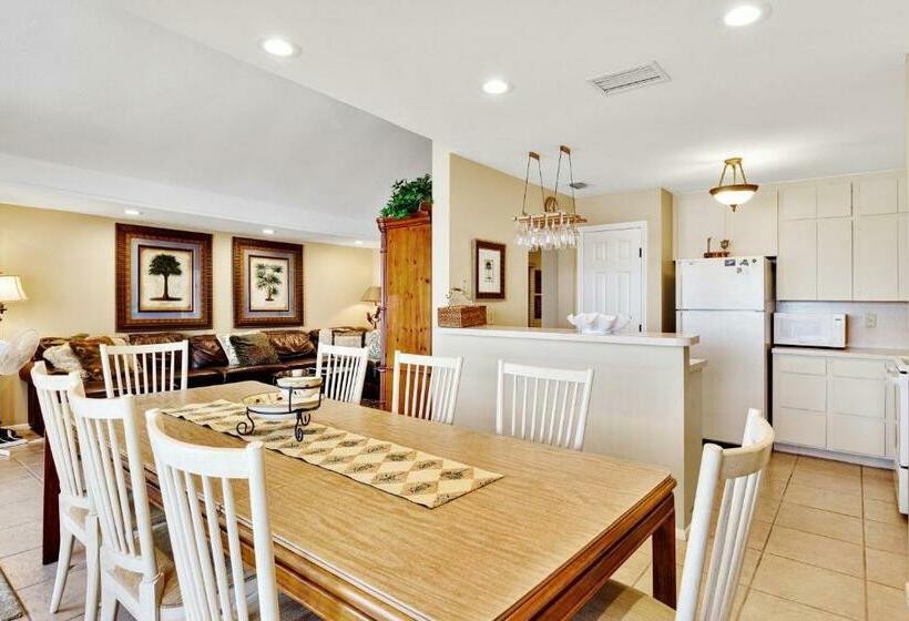 Hotelli Gulf Shores 205