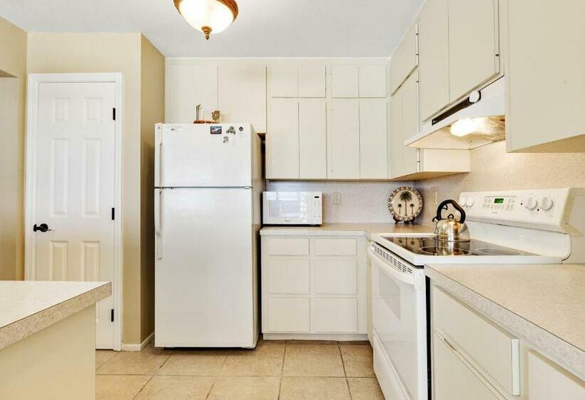 Hotelli Gulf Shores 205