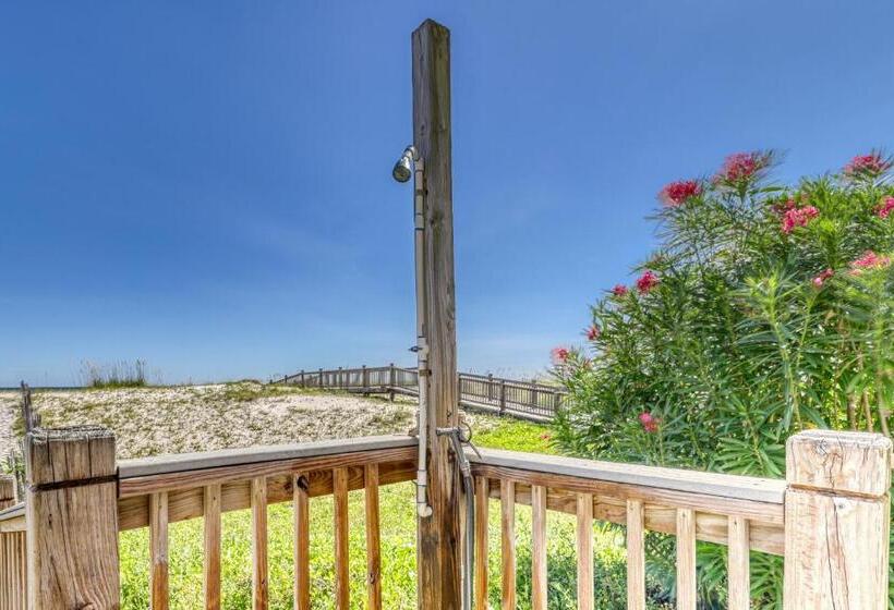 فندق Tropic Isl 205