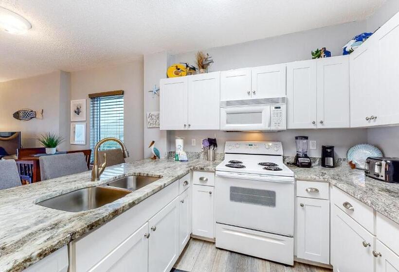 فندق Tropic Isl 205