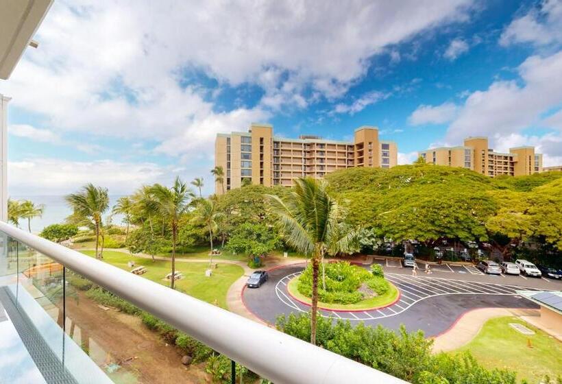 Hotel Honua Kai  Konea 213