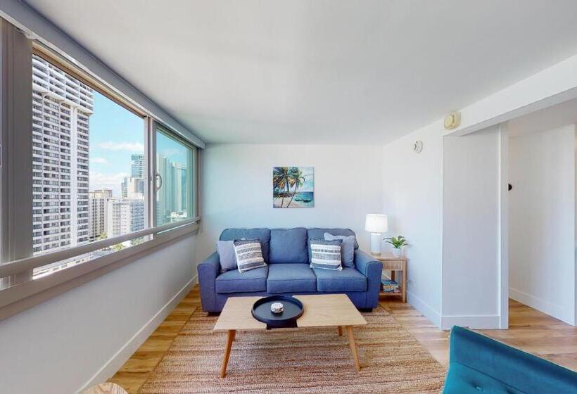 هتل Island Colony 1602