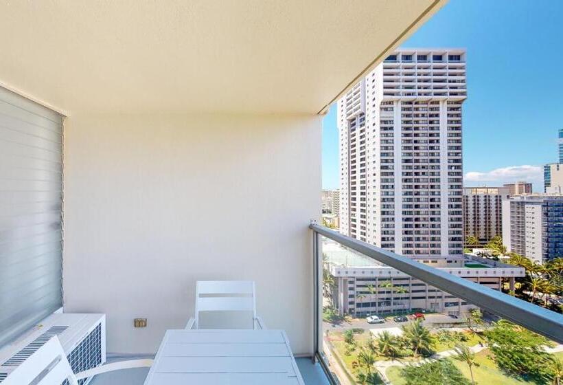 هتل Island Colony 1602