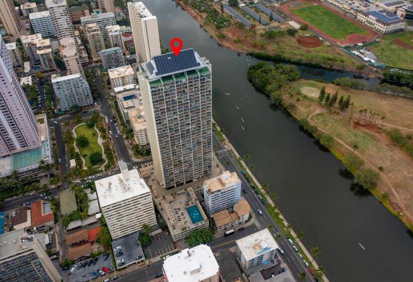 هتل Island Colony 1602