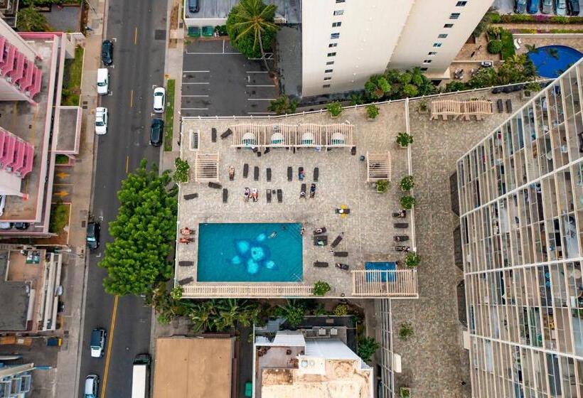 هتل Island Colony 1602