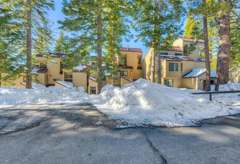 هتل Carnelian Woods Sanctuary