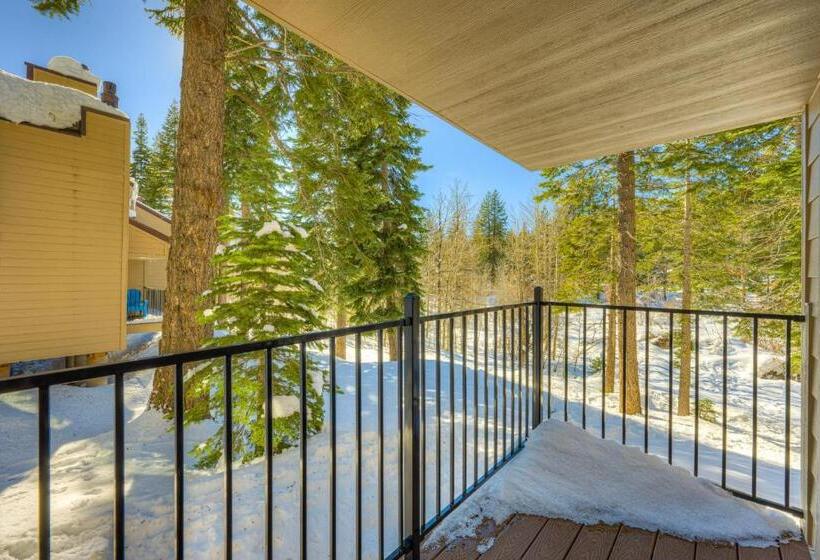 هتل Carnelian Woods Sanctuary