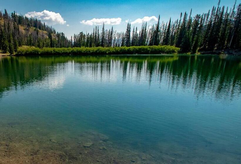 هتل Tranquil Family Retreat