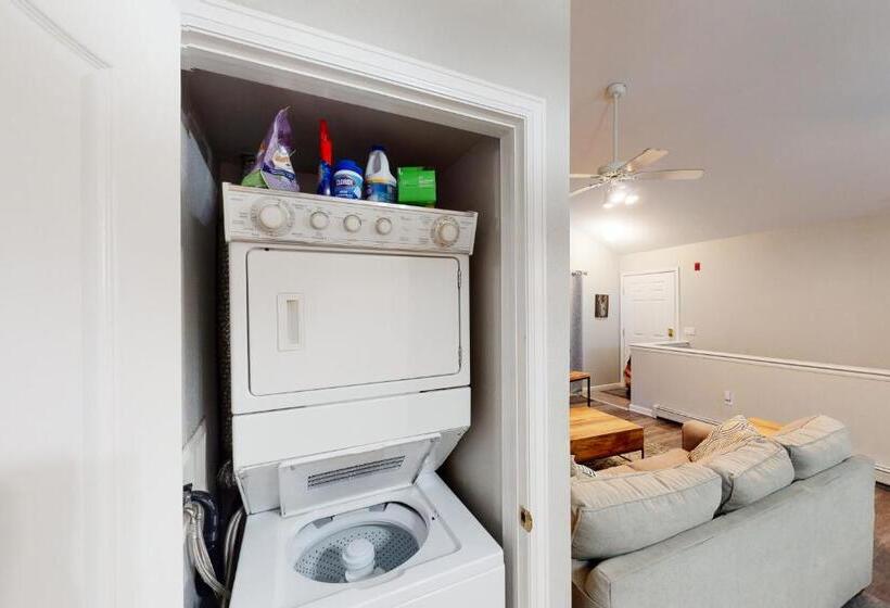 هتل Crazy Horse Condo