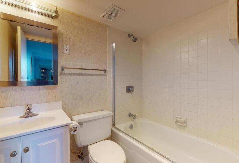 هتل Sea Colony  208 Brandywine House