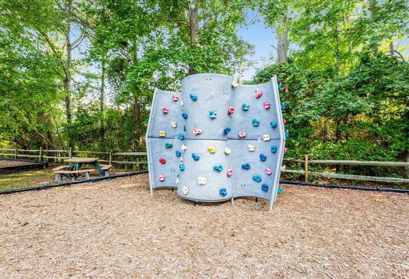 هتل Sea Colony  208 Brandywine House