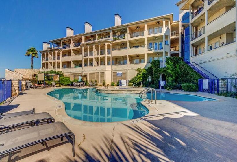 Hotel Texas On The Lake