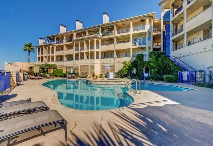 Hotelli Texas On The Lake